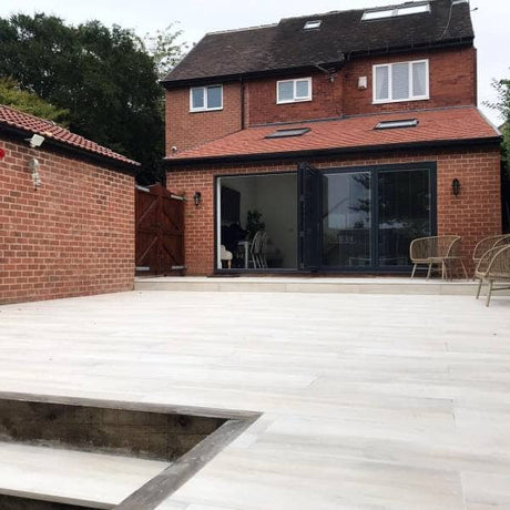 Bosco Bianco - Wood Effect Porcelain Paving Pure Clean Rental Solutions