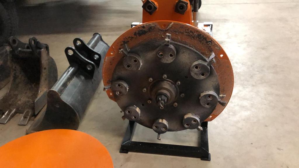 Geko Stump Beaver – Excavator Attachment Pure Clean Rental Solutions