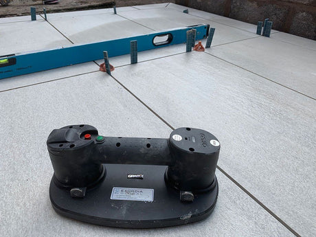 Grabo Battery-Powered Vacuum Lifter Pure Clean Rental Solutions