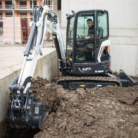 Mini Digger - Bobcat E27z - 2.7 Tonne Pure Clean Rental Solutions